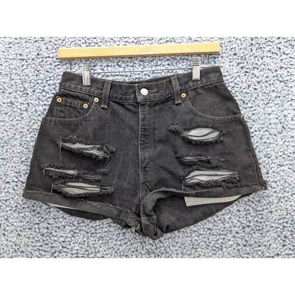VTG Levis 550 Denim Cut Off Shorts Size 10 USA Made Red Tab Distressed Black - Picture 1 of 12